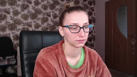 Vika online show from December 7, 8:11 am