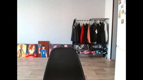 Viki Kelt online show from September 9, 1:49 am