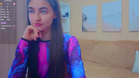 vikiberry online show from March 7, 6:21 am