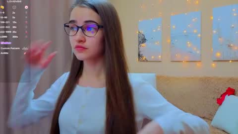 vikiberry online show from April 23, 12:29 pm