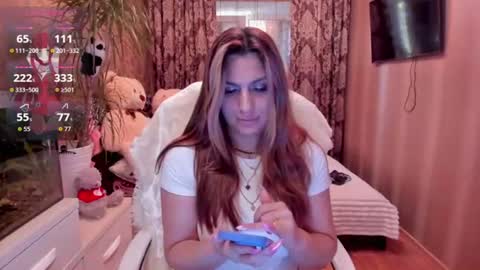 Snapshot of vikilove_ chatting on July 30, 6:56 am Victoria online show from July 30, 6:56 am