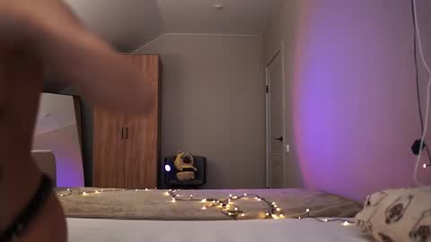 VIKKI online show from January 18, 11:03 am