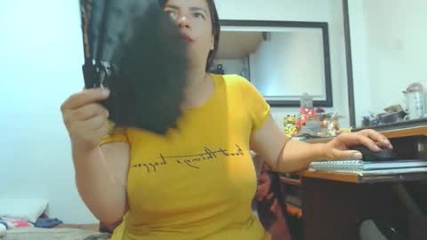 Snapshot of vikktoriaaa chatting on September 18, 5:20 am VIKKKTORIAAA online show from September 18, 5:20 am