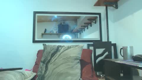 Snapshot of vikktoriaaa chatting on October 16, 5:41 am VIKKKTORIAAA online show from October 16, 5:41 am