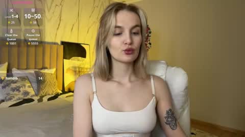 Vikky online show from April 23, 1:40 am