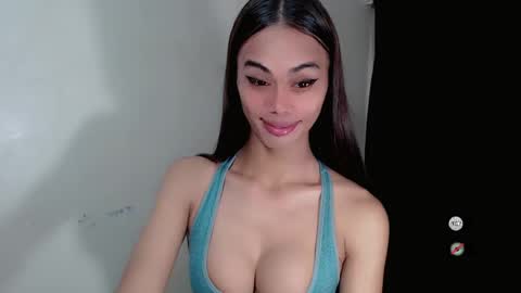 vikkylustfull online show from December 18, 11:19 pm