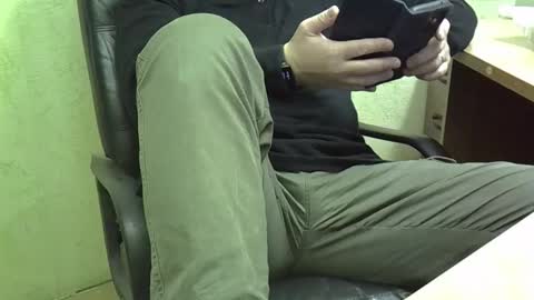 viknik16cm online show from December 2, 4:40 am