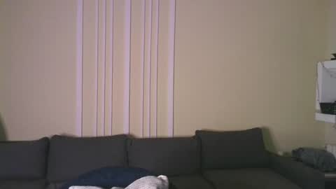 Max online show from December 27, 10:37 pm