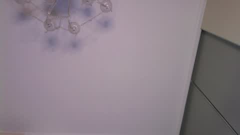 Max online show from January 29, 7:00 pm