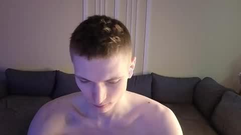 Max online show from April 29, 8:59 pm