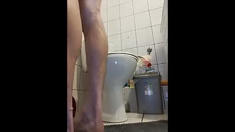 Snapshot of viktor26a chatting on May 21, 8:05 pm Victor online show from May 21, 8:05 pm