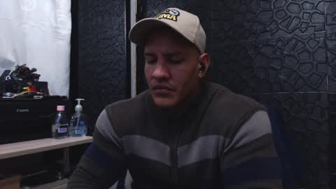 Viktor Herrera online show from September 25, 10:41 am