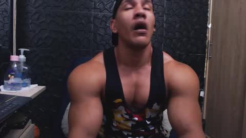 Viktor Herrera online show from November 4, 10:47 am