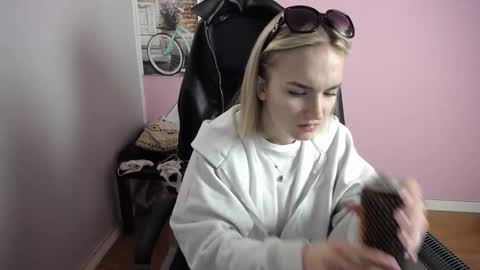 viktoria_lovely online show from March 3, 7:58 am