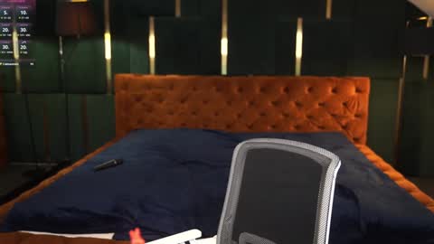 Alisa online show from December 6, 4:49 pm