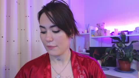Snapshot of viktoriamoore chatting on April 29, 10:16 pm viktoriamoore online show from April 29, 10:16 pm