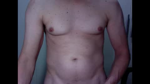 Snapshot of vinas43 chatting on March 4, 2:06 am vinas43 online show from March 4, 2:06 am