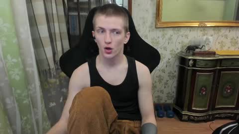 Snapshot of vince__dice chatting on May 9, 1:00 am Dimoooooon online show from May 9, 1:00 am