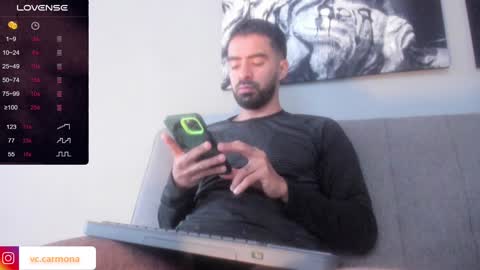 Snapshot of vince_colin chatting on January 19, 11:56 am VINCE online show from January 19, 11:56 am