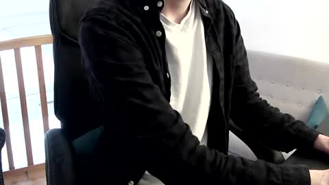 Snapshot of vince_du_80 chatting on February 11, 9:31 am Vince online show from February 11, 9:31 am