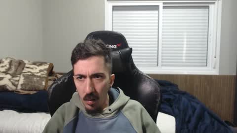 Snapshot of vincebruv chatting on October 29, 4:42 pm Vince Bruv online show from October 29, 4:42 pm