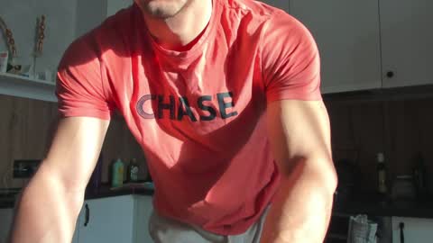 Vincent.  uncut 18cm online show from December 21, 8:39 am