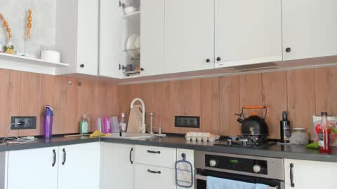 Vincent.  uncut 18cm online show from February 25, 7:31 am