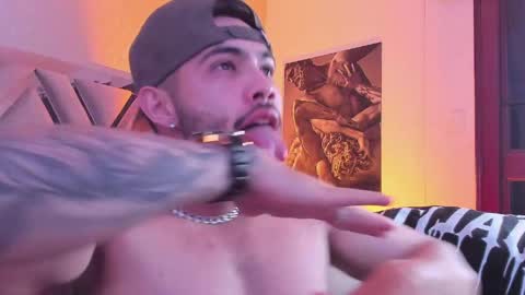 Vincent online show from April 24, 4:15 am