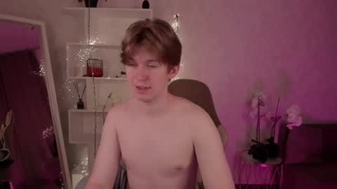 Vincent online show from October 3, 5:37 am