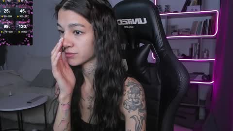 vinkitinkii online show from December 18, 6:21 am