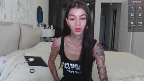 vinkitinkii online show from December 22, 7:16 am