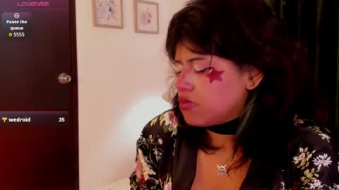 Vin  online show from April 17, 6:33 pm