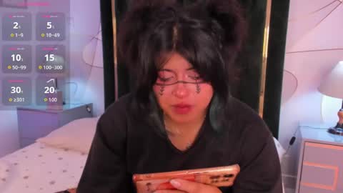 Vin  online show from April 21, 11:18 pm