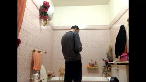 Snapshot of vinmin90 chatting on May 26, 10:11 am Zenith online show from May 26, 10:11 am
