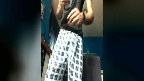 Snapshot of vinmin90 chatting on June 22, 2:47 pm Zenith online show from June 22, 2:47 pm