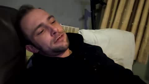 Snapshot of vinnie8888889 chatting on February 19, 6:43 pm Vince online show from February 19, 6:43 pm