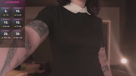 Diva Silvia online show from December 18, 8:03 pm