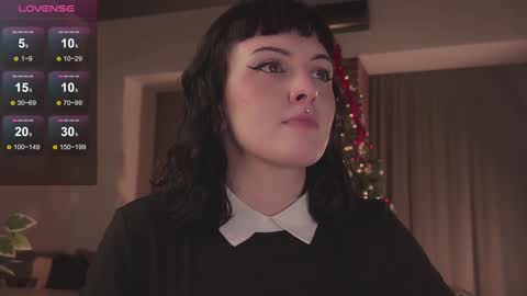 Diva Silvia online show from December 18, 11:30 pm