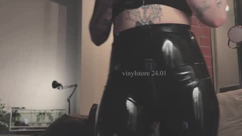 Diva Silvia online show from January 24, 8:00 pm