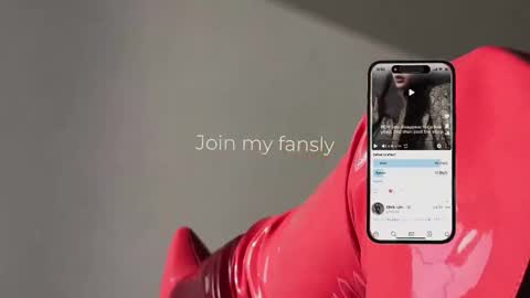 Snapshot of vinylstore chatting on November 17, 4:13 pm Diva Silvia online show from November 17, 4:13 pm