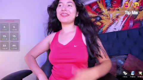 Snapshot of violet_blaze chatting on October 5, 10:35 am online show from October 5, 10:35 am