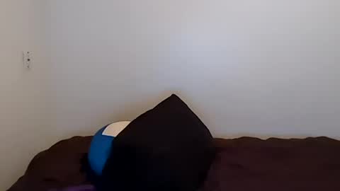 Violet Kitty online show from July 15, 8:52 am