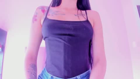 violet online show from September 15, 12:49 pm