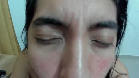 violet online show from December 15, 2:32 pm