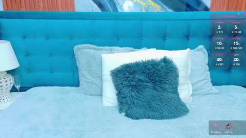 Violeta  online show from April 5, 10:01 am