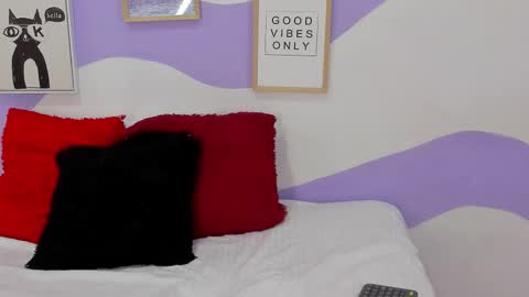 violeta_1404 online show from October 25, 11:40 am