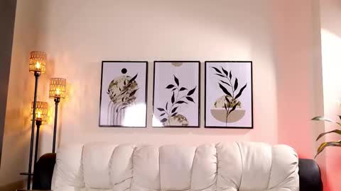Snapshot of violeta_foxz chatting on March 16, 8:13 pm Violeta online show from March 16, 8:13 pm