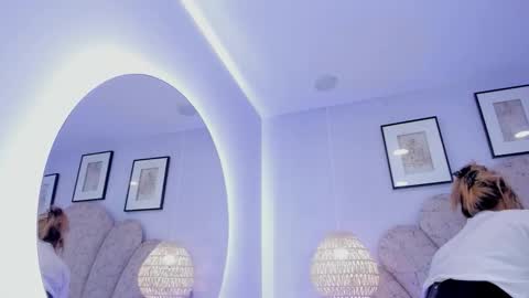 violeta_medina online show from March 21, 6:40 am