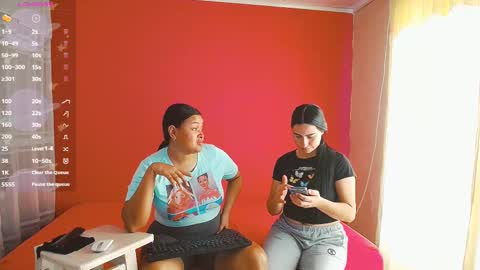 Snapshot of violeta_rouses chatting on March 10, 6:12 pm violeta_rouses online show from March 10, 6:12 pm