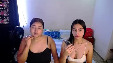 Snapshot of violeta_rouses chatting on October 30, 4:52 pm violeta_rouses online show from October 30, 4:52 pm
